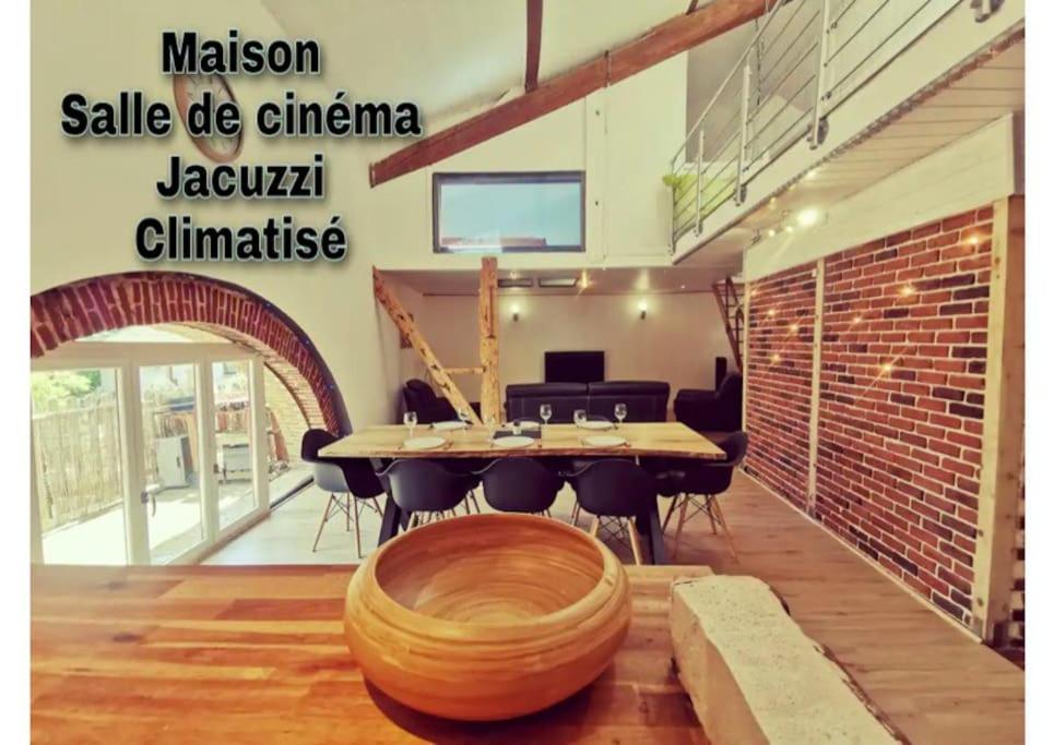 Maison De Village, Jacuzzi, Salle Cinema Valencin Екстериор снимка